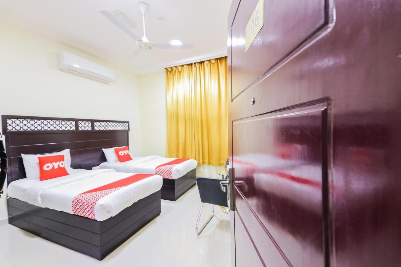 Ras Al Hadd Waves Hotel Exterior photo
